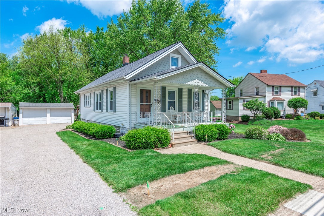 163 E Martin Street