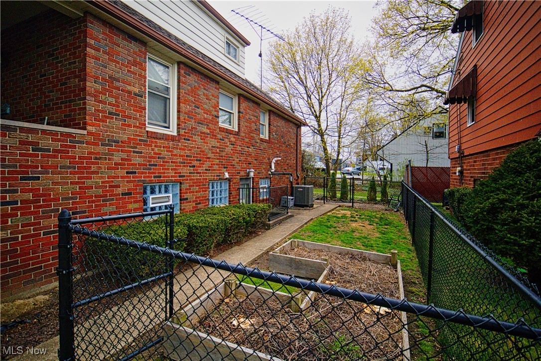 18 E Friend Street, Columbiana, Ohio image 20