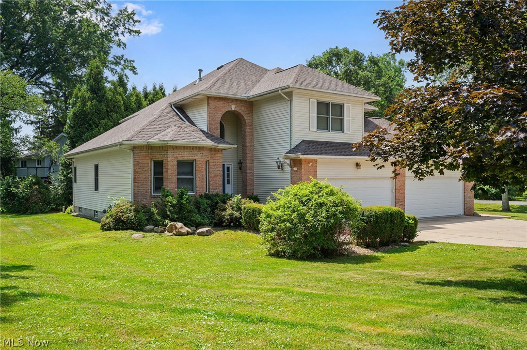 1581 Denise Drive