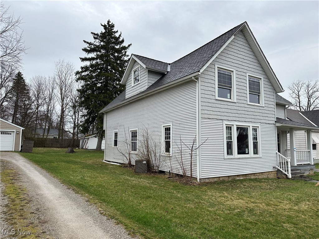 376 Runn Street, Berea, Ohio image 2