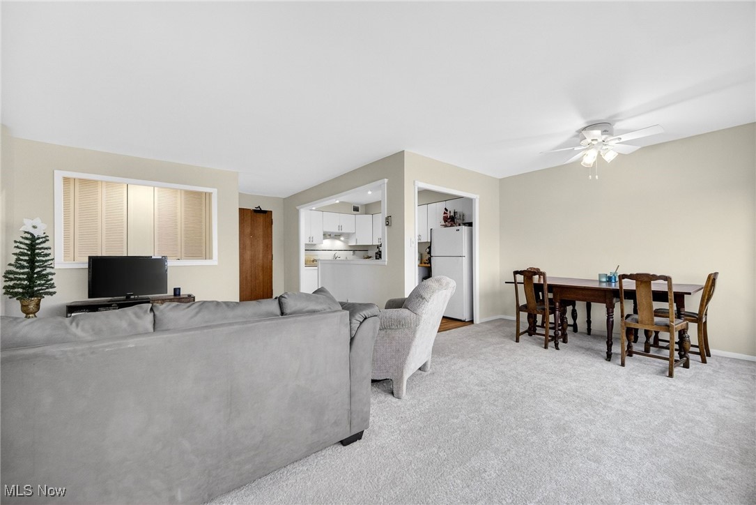 Marine Towers East Condo - Residential