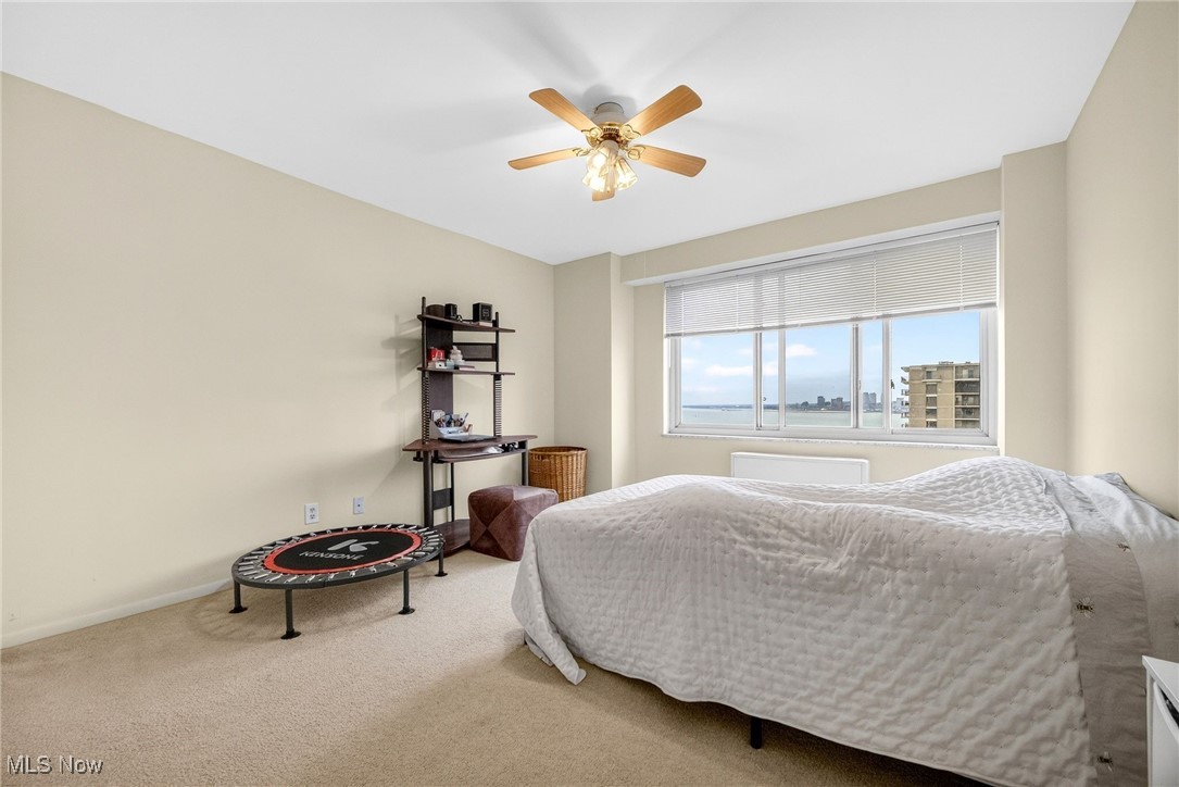 Marine Towers East Condo - Residential