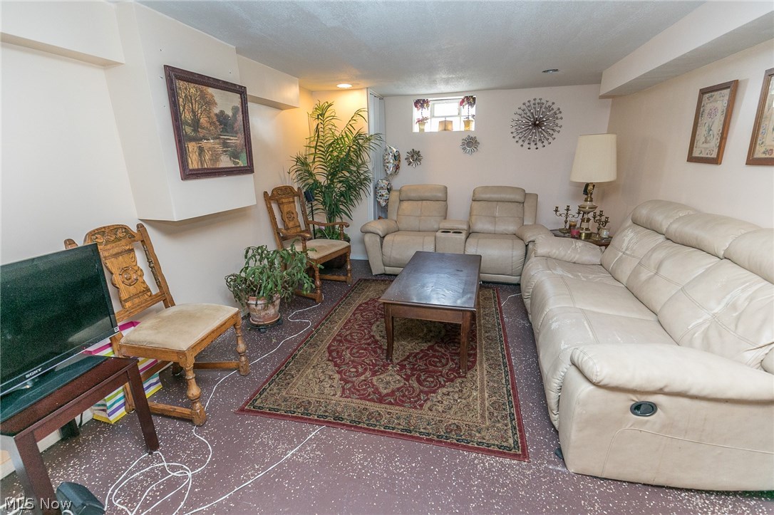 Olmsted 16 - Residential