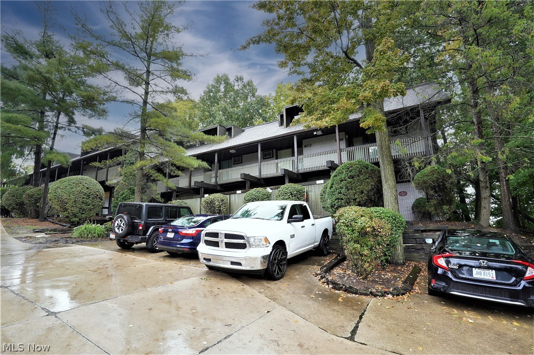 Timber Top Condo - Residential