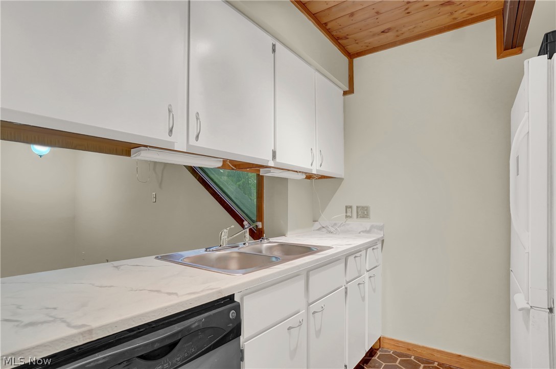 Timber Top Condo - Residential