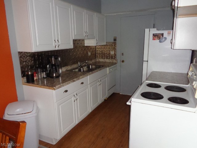 Oakbrook Condo - Residential