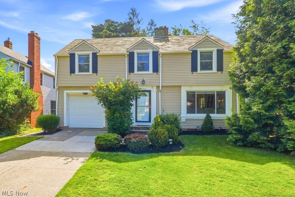 Photo of 2191 S Belvoir Boulevard, University Heights, OH 44118 (MLS # 5218296)