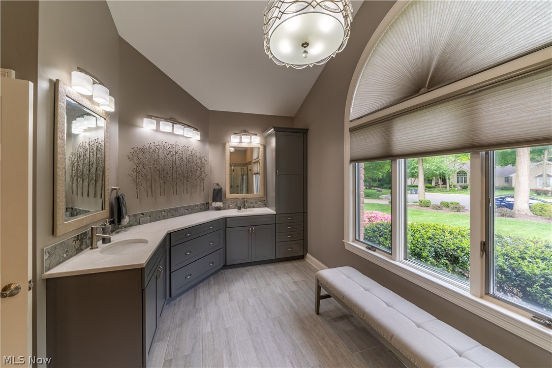 Bob O Link - Residential