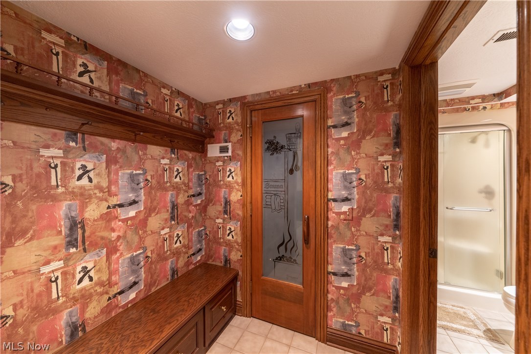 Bob O Link - Residential