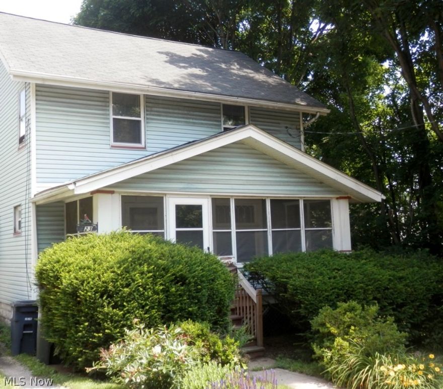 Great 3 bedroom home for rent with a double lot. Home features fresh paint through-out, new carpet in bonus room and bedrooms, large screened in front porch, large beautiful fire place, beautiful 1920's wood work. Garage sized outbuilding great for storage, motorcycle, or workshop. Easy access to the highway and next to Clearview park and Summit Lake. One or two cats may be accepted for a well qualified applicant with additional rent. This is a must see!