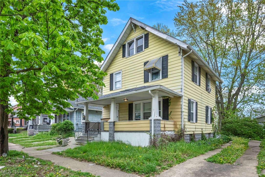 132 Irondale Street, Elyria, Ohio image 2
