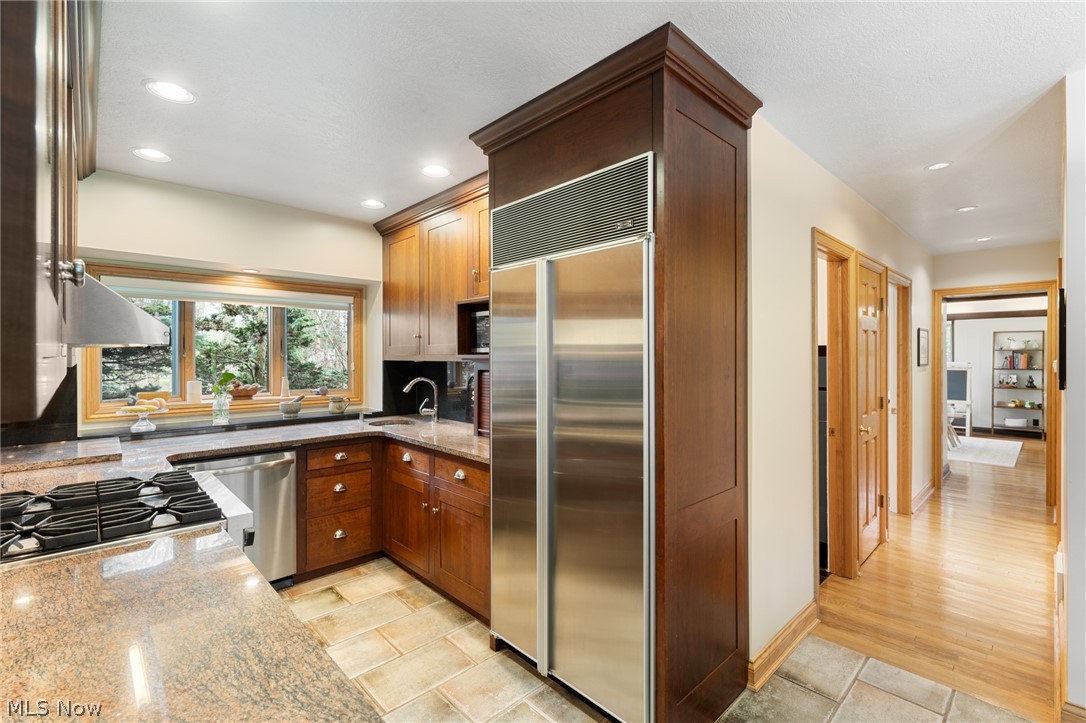 Meadowcroft Acres - Residential