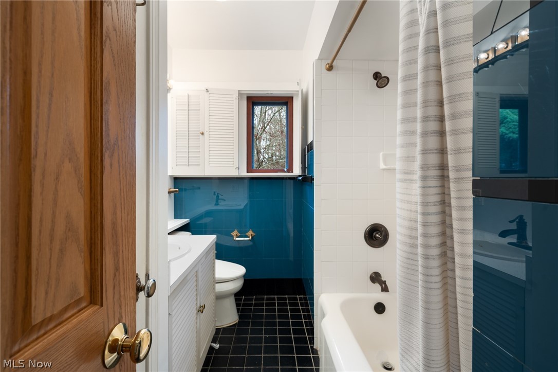 Meadowcroft Acres - Residential