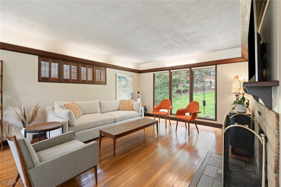 Meadowcroft Acres - Residential