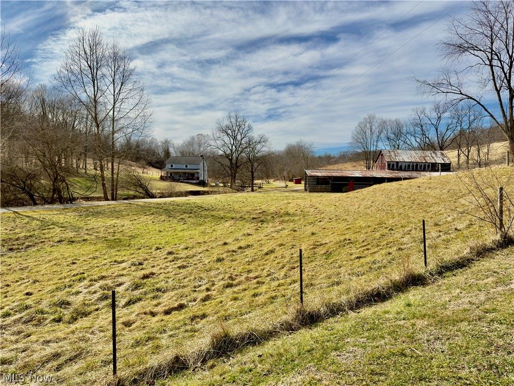 Photo of 17377 Murphy Road, Amesville, OH 45711 (MLS # 5188539)