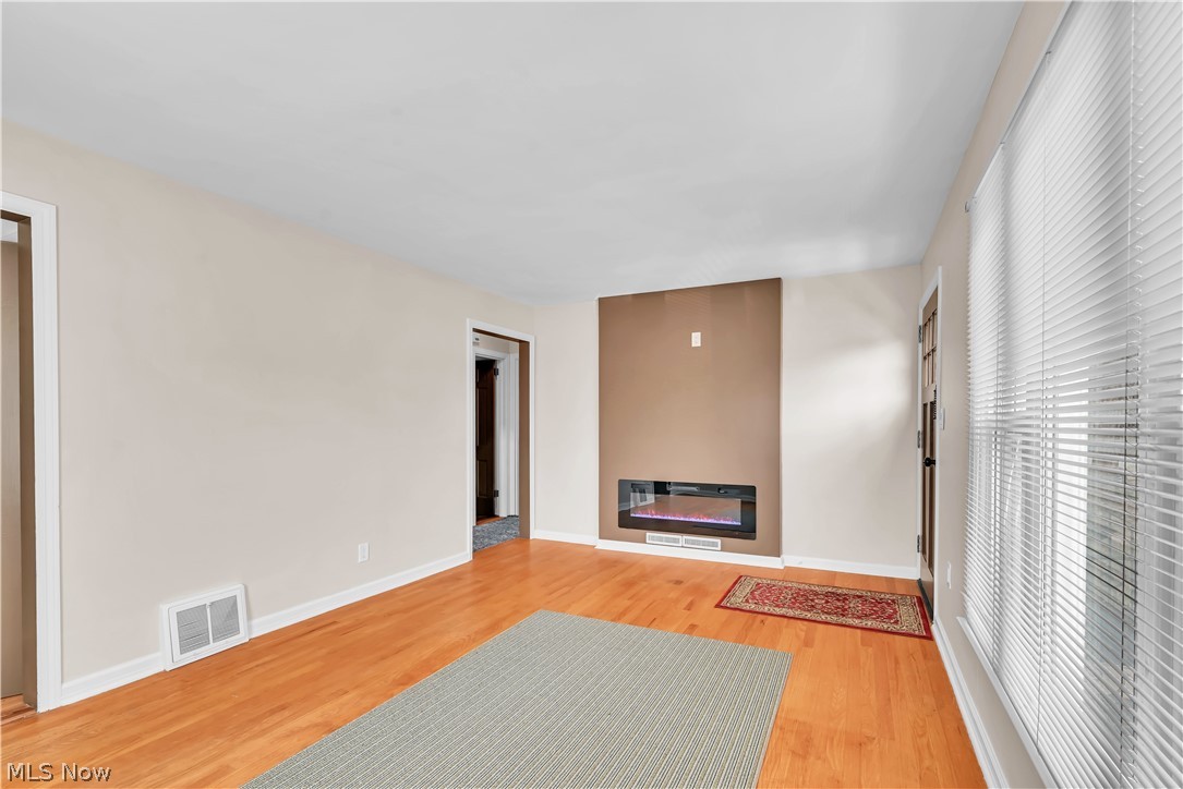 Bonnie Brae - Residential