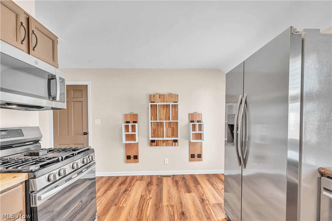 Bonnie Brae - Residential