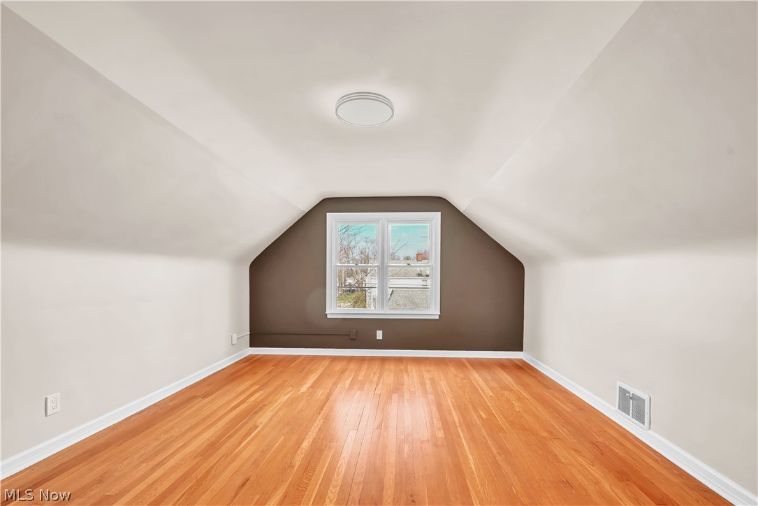 Bonnie Brae - Residential