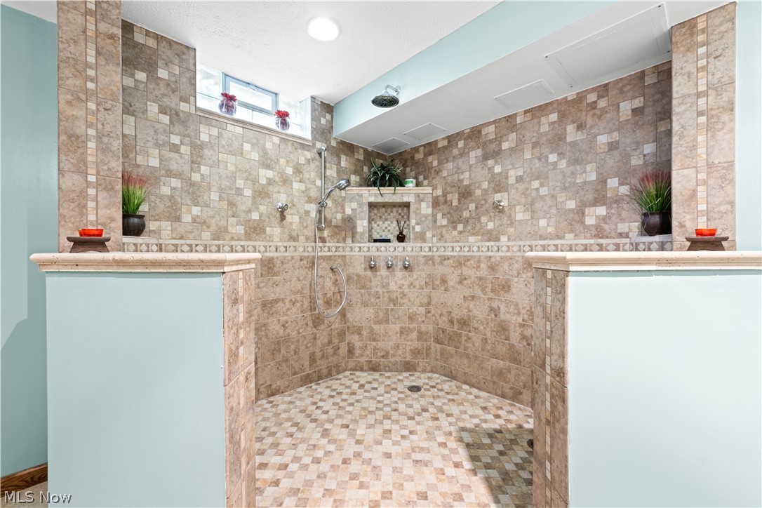 Charter Lakes Estates Ph V - Residential