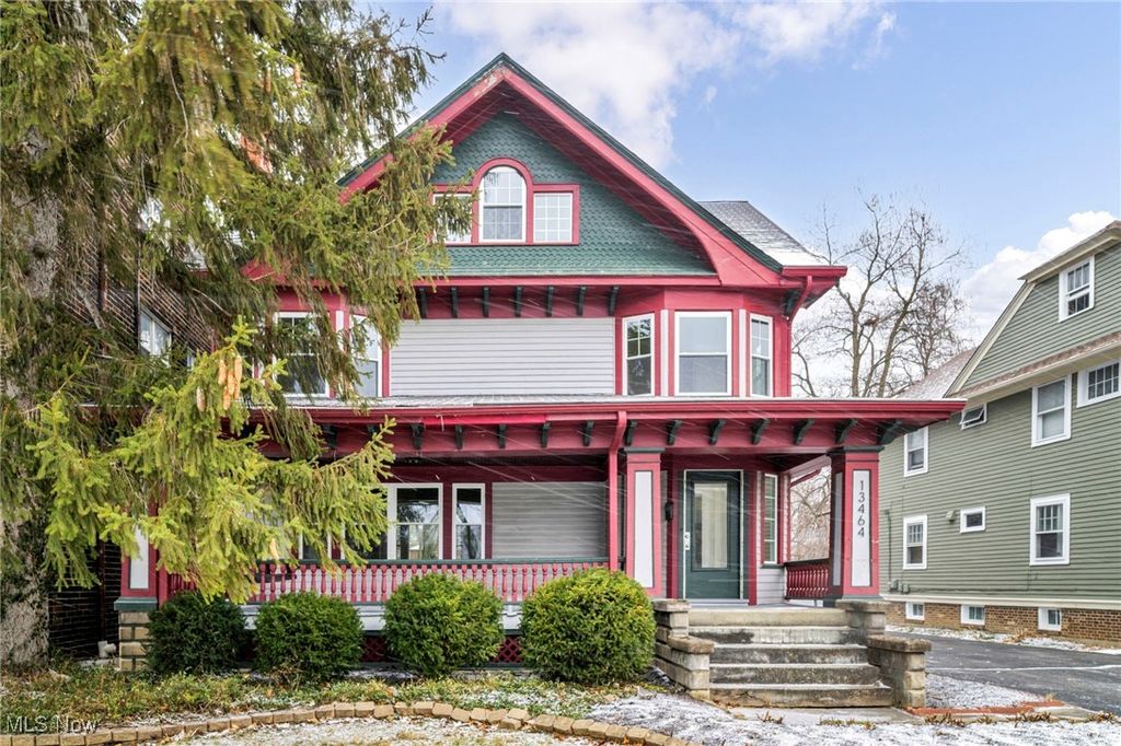 Photo of 13464 Clifton Boulevard, Lakewood, OH 44107 (MLS # 5178179)