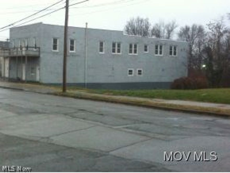 This includes the three lots that are shown as corner lots.