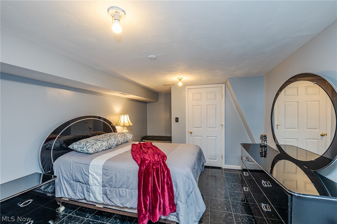 Twilight Land Co 01 - Residential