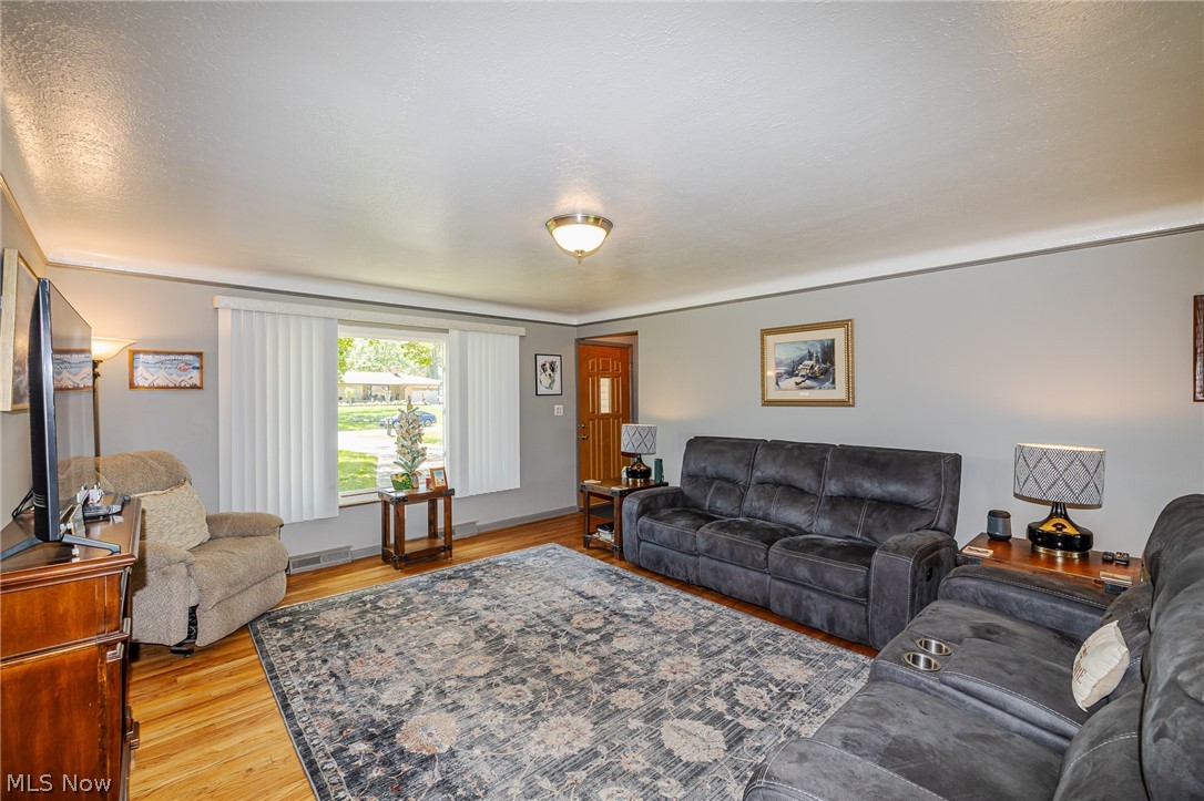Twilight Land Co 01 - Residential