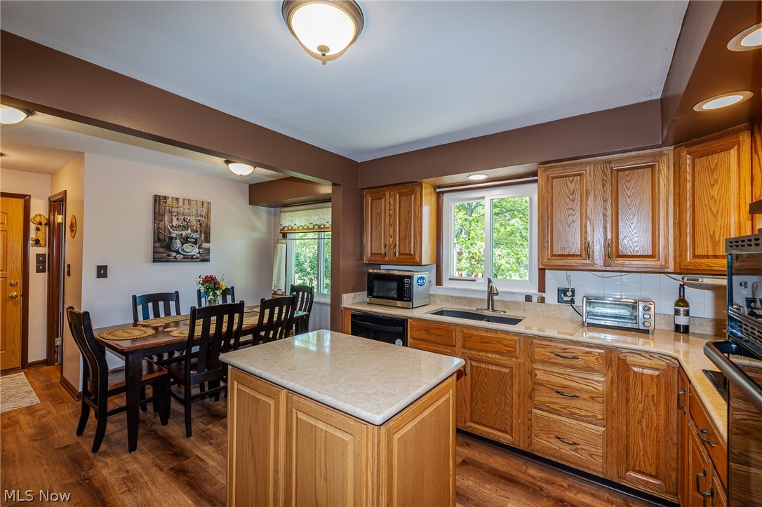 Twilight Land Co 01 - Residential