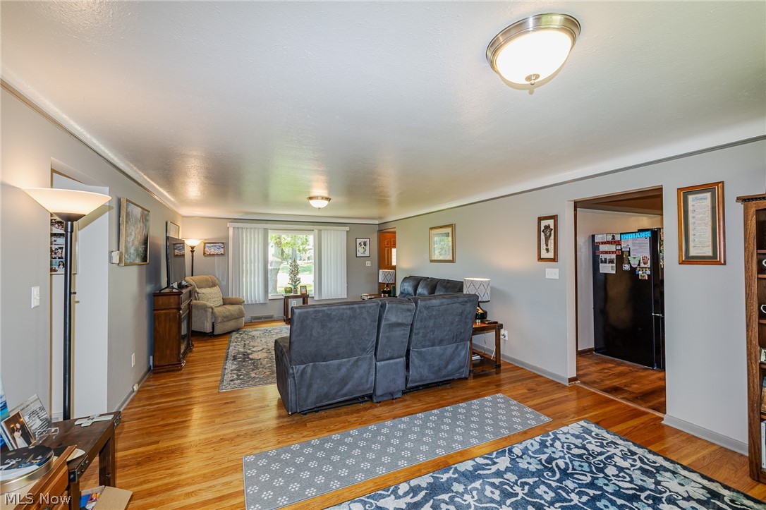 Twilight Land Co 01 - Residential