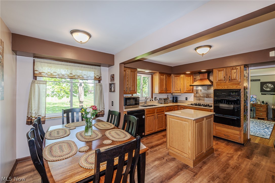 Twilight Land Co 01 - Residential