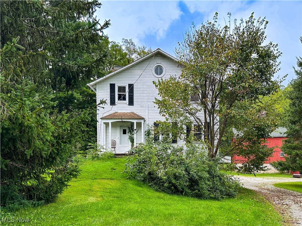 Photo of 15555 Munn Road, Newbury, OH 44065 (MLS # 5184216)