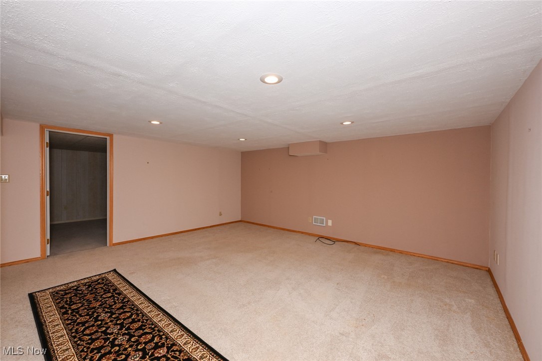 4048 Eagle Drive, Medina, Ohio image 21