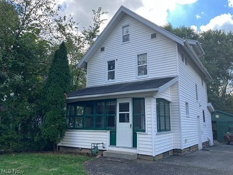 230 Helen Avenue Akron OH 44310