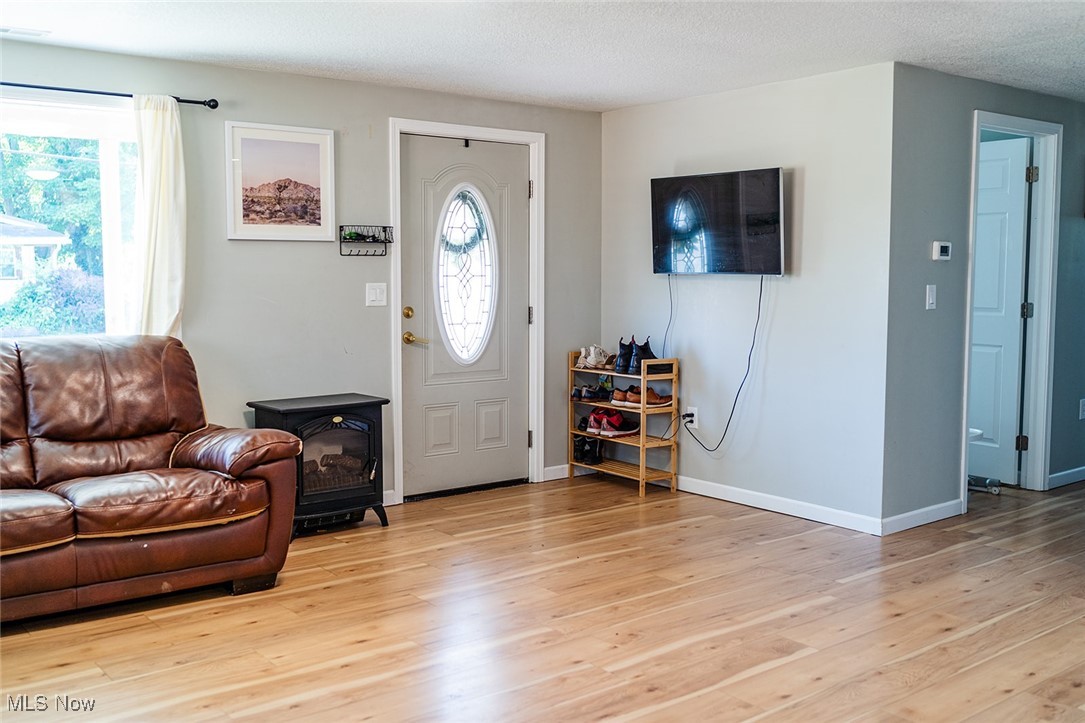 PLEASONTON W DIV - Residential