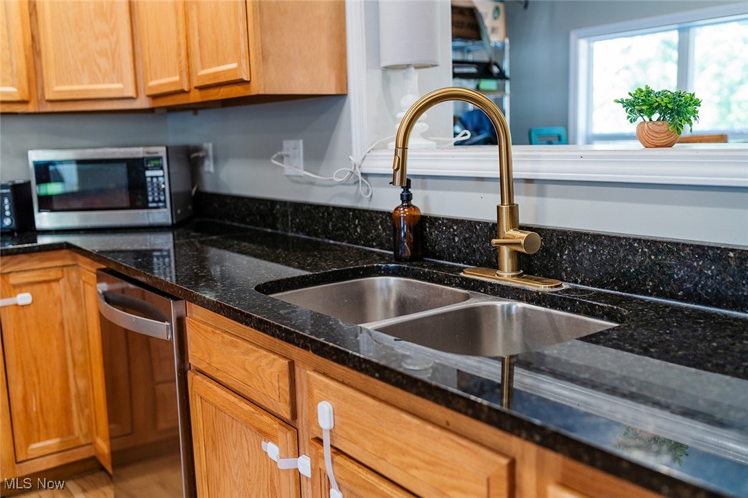 PLEASONTON W DIV - Residential