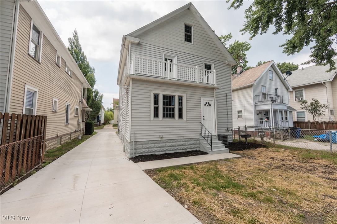 Lorain St & Denison Avenue - Residential