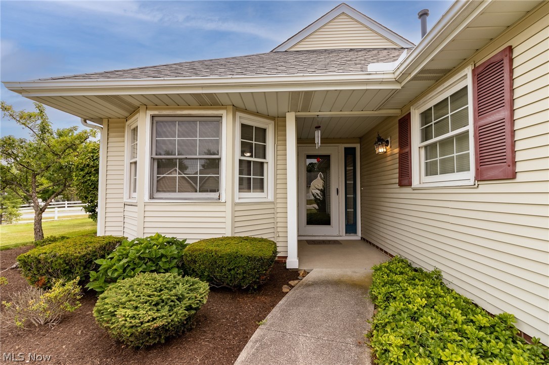 Macintosh Farms Condo 01 - Residential
