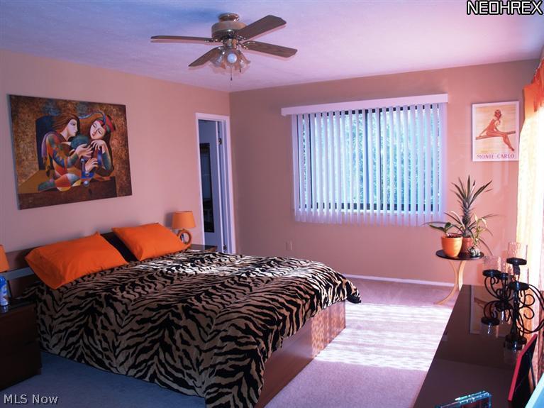 Richmond Place Condominiums - Residential