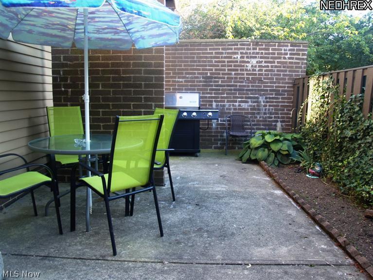 Richmond Place Condominiums - Residential