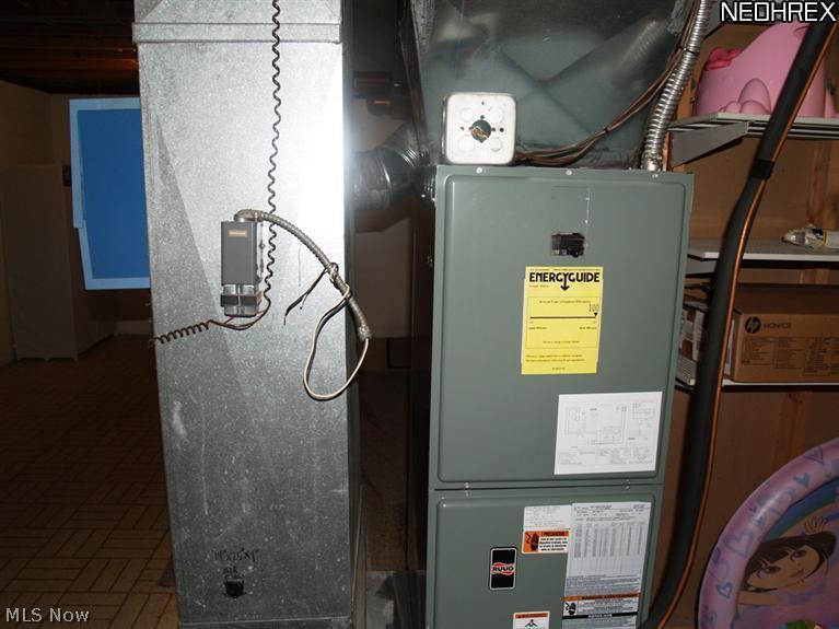 Richmond Place Condominiums - Residential