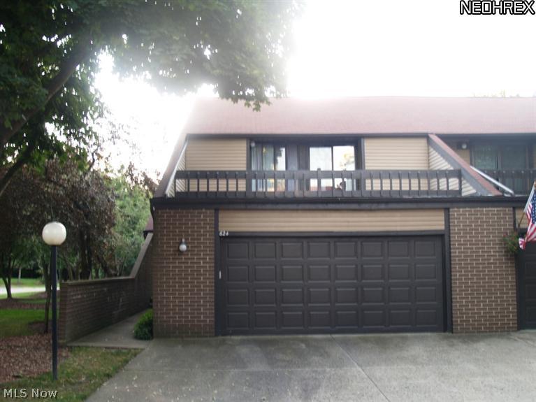 Richmond Place Condominiums - Residential