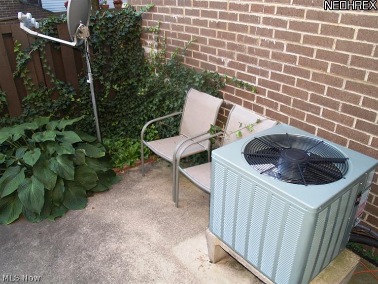 Richmond Place Condominiums - Residential