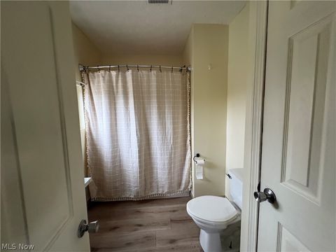 Tiny photo for 316 Bank Lane SE, New Philadelphia, OH 44622 (MLS # 5190276)