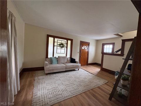 Tiny photo for 316 Bank Lane SE, New Philadelphia, OH 44622 (MLS # 5190276)