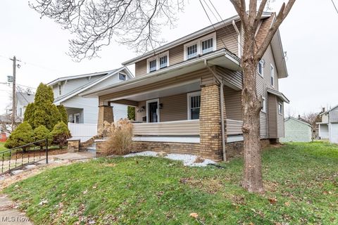 Photo of 620 Arlington Avenue NW, Canton, OH 44708 (MLS # 5179412)