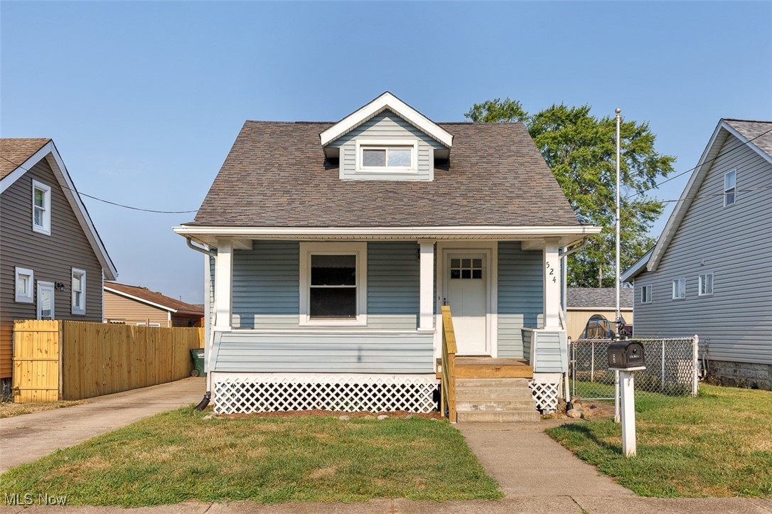 Welcome to this beautifully renovated 2-bedroom home in the heart of Barberton! From the moment you step inside, you'll appreciate the attention to detail and quality upgrades throughout. The home features brand-new luxury vinyl plank flooring, fresh carpet in the bedrooms, and a fully remodeled bathroom with modern finishes.
The kitchen shines with new stainless steel appliances, ample cabinet space, and updated lighting—perfect for cooking and entertaining. Enjoy peace of mind with a new hot water tank, fresh interior paint, and new glass block windows for added style and efficiency.
Upstairs, the spacious second bedroom offers flexible use and could easily function as a third bedroom, office, or bonus space depending on your needs.
Outside, you'll love the fenced-in backyard complete with a raised garden bed, ideal for growing your own vegetables or flowers. The huge detached garage provides plenty of storage and workspace—perfect for mechanics, hobbyists, or anyone needing extra room. A covered walkway from the house to the garage adds convenience and protection from the elements.
This move-in ready gem combines comfort, updates, and versatility—schedule your showing today! Agent owned.