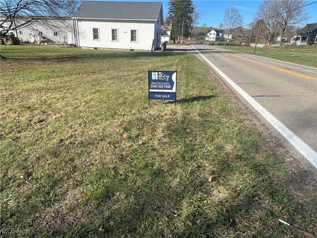 Frazeysburg Road, Dresden, Ohio image 3