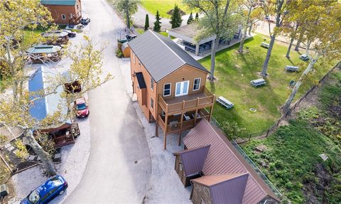 Condo For Sale - 5919 Lake Road<br/> Ashtabula, OH 44004