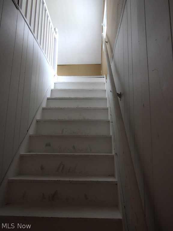 Ramona Heights - Residential