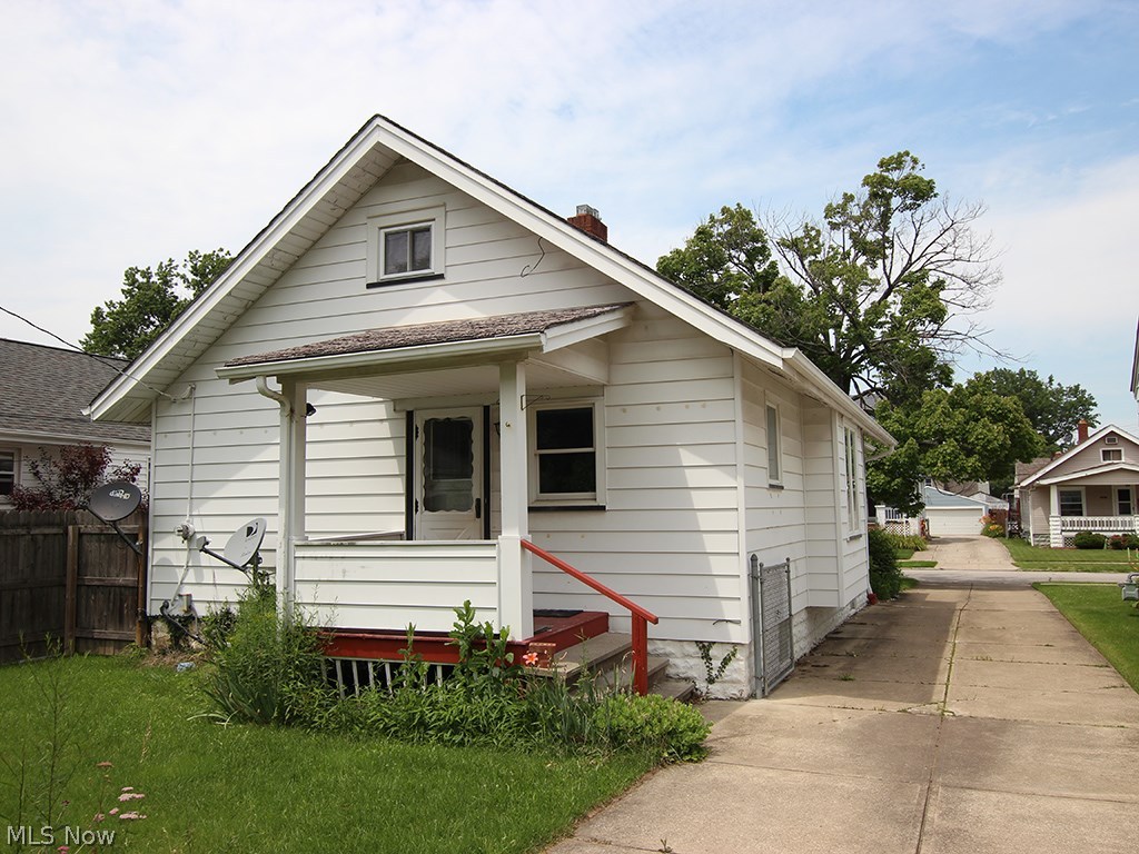 Ramona Heights - Residential